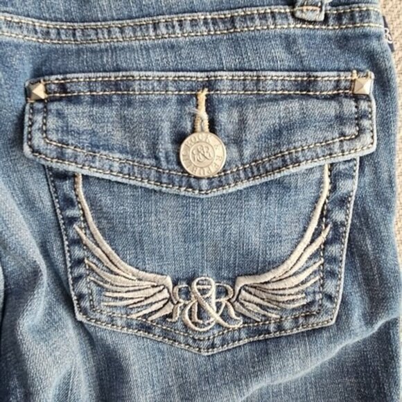 Rock & Republic Jeans Women's Size 2 (28x26) Embroidery Flap Pocket Med Wash - Picture 7 of 16